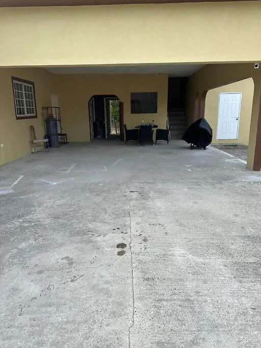 Eagles Nest Villa Studio Ac Tv Wifi Fan Luxury Modern Albion Jamaica